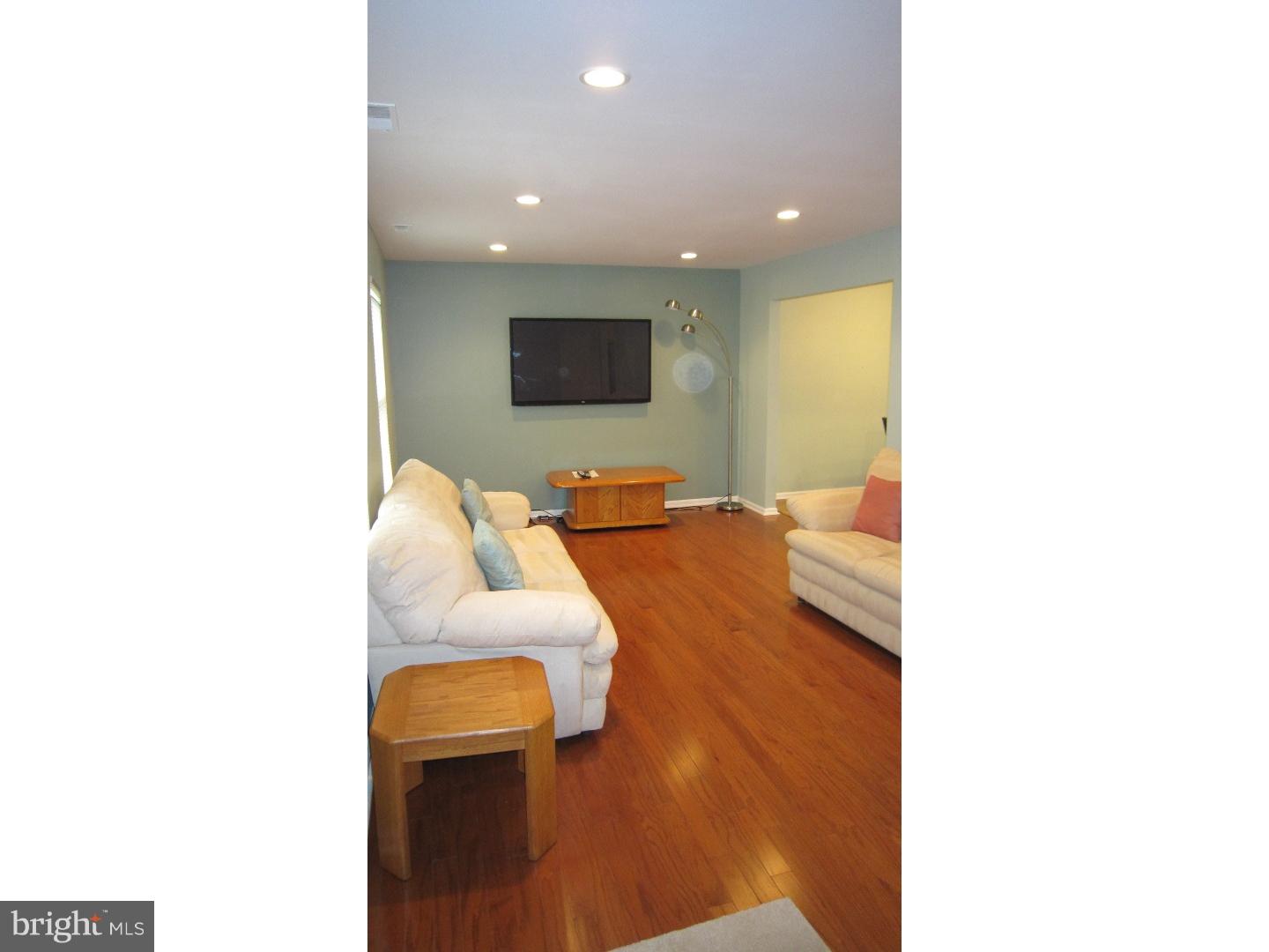 1851 Farmdale Road Jamison, PA 18929 - Photo 7 of 18 Gallery Image 7