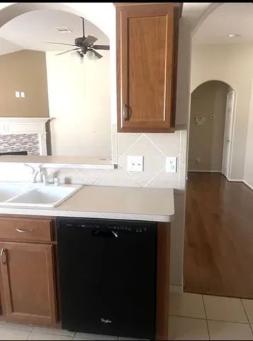 $1,800 | 21942 Gosling Cedar Place, Spring, TX 77388