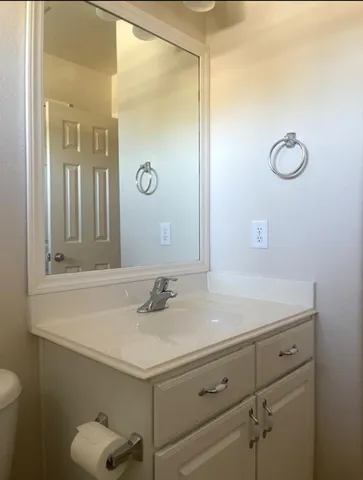 $1,800 | 21942 Gosling Cedar Place, Spring, TX 77388