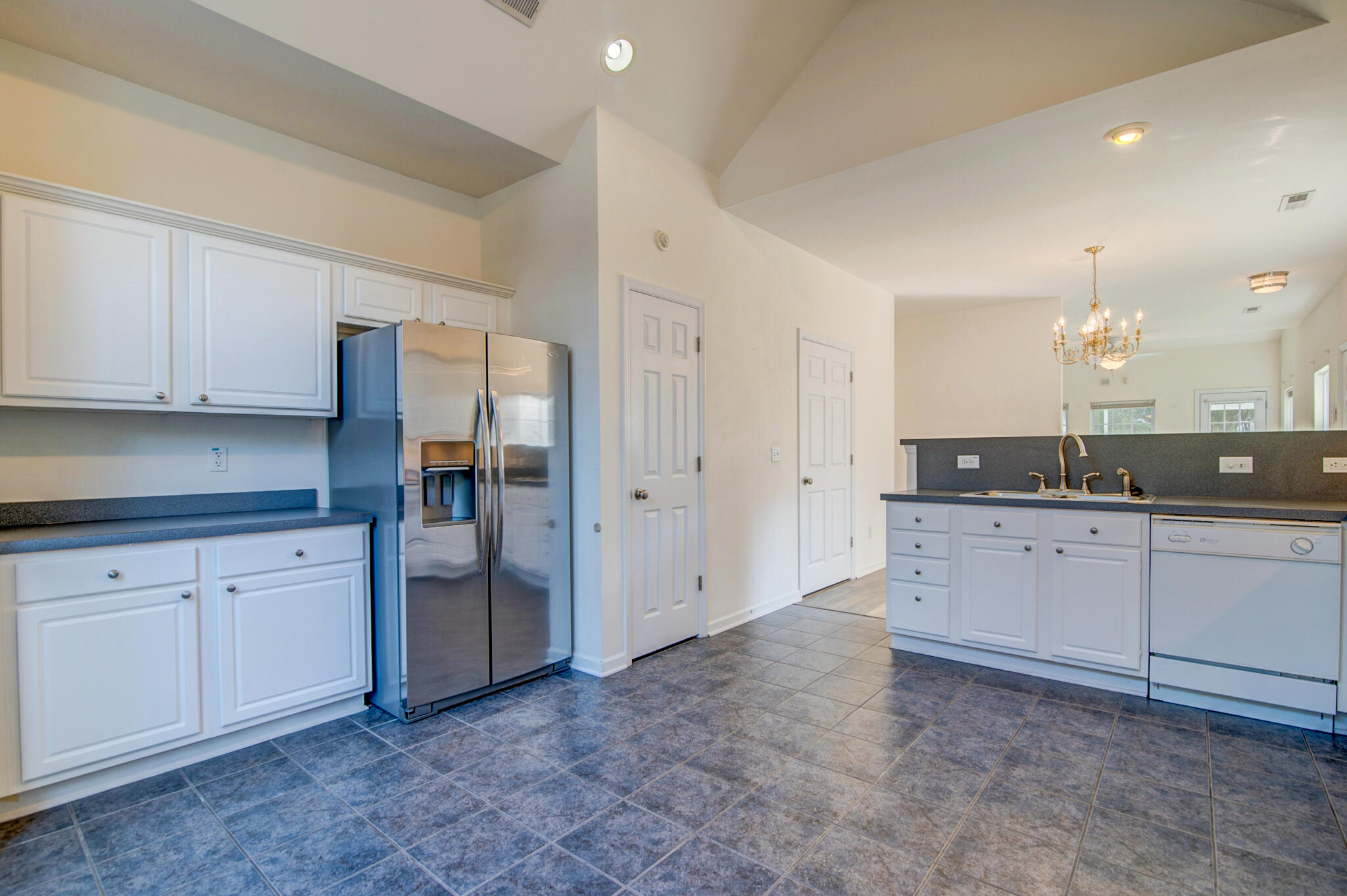 148 Dorothy Drive Charleston, SC 29414 - Photo 13 of 29 Kitchen