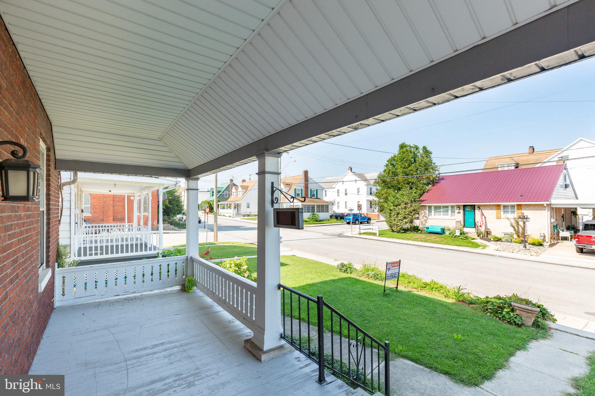 203 Spring Avenue Hanover, PA 17331 - Photo 6 of 38 Large front porch
