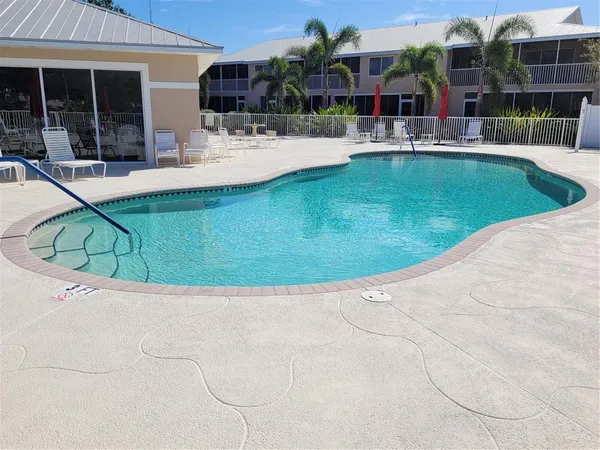 $2,900 | 9550 Fiddlers Green Circle, Unit 105, Rotonda West, FL 33947