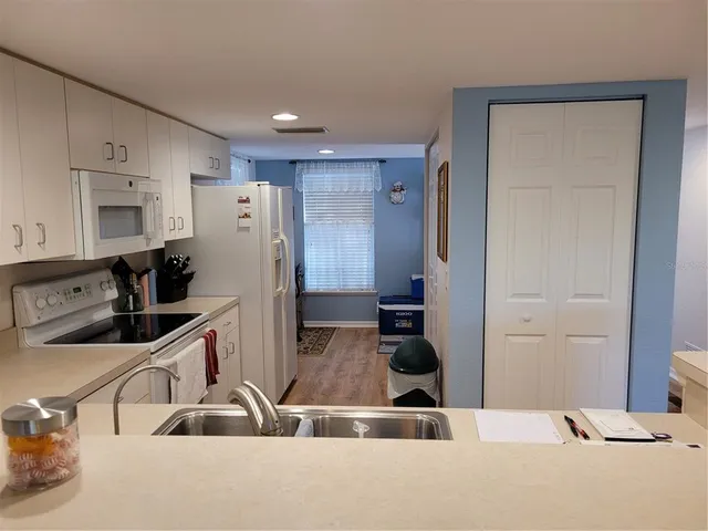 $2,900 | 9550 Fiddlers Green Circle, Unit 105, Rotonda West, FL 33947