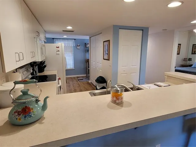 $2,900 | 9550 Fiddlers Green Circle, Unit 105, Rotonda West, FL 33947