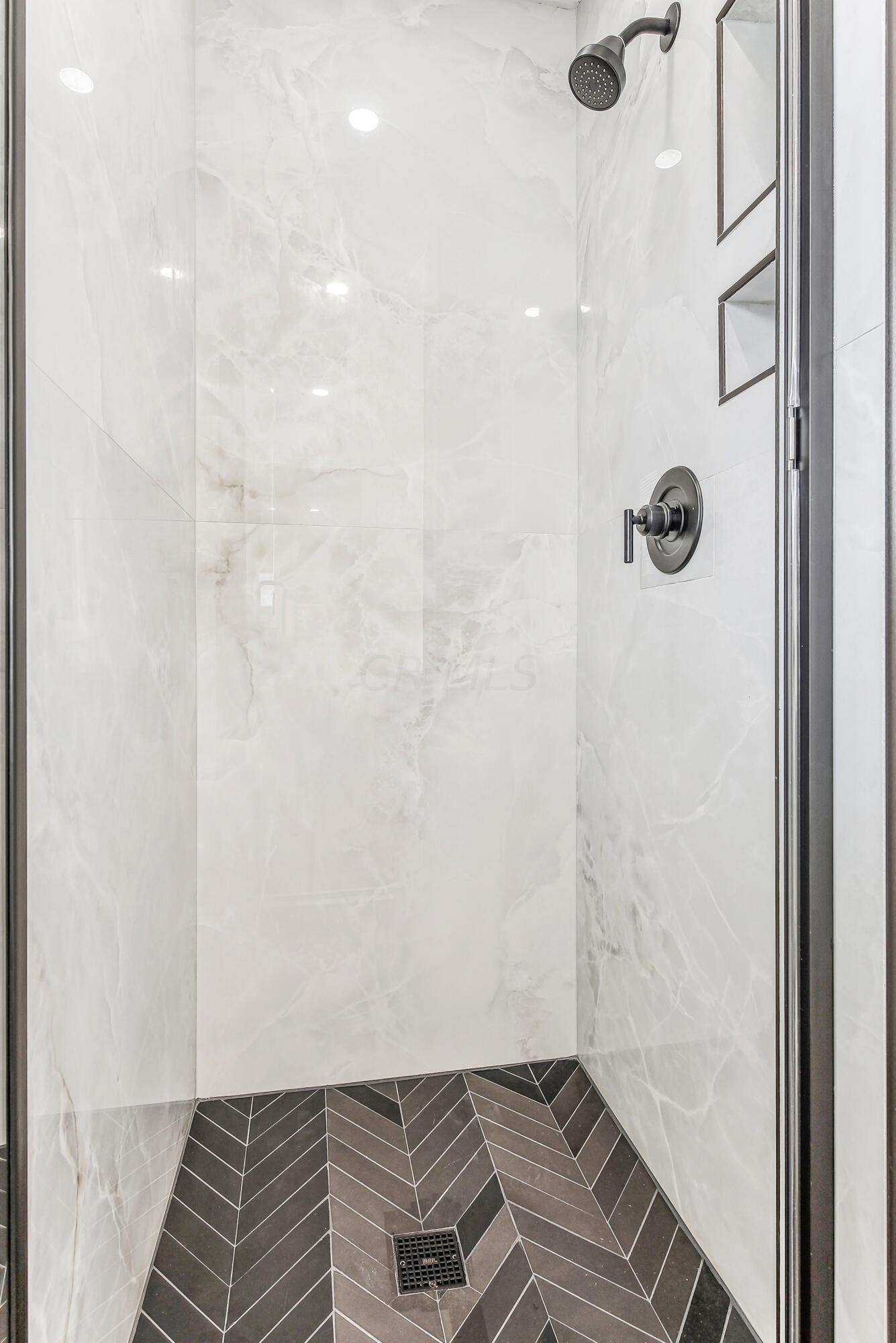 1500 Zollinger Road Columbus, OH 43221 - Photo 24 of 73 Master Bathroom