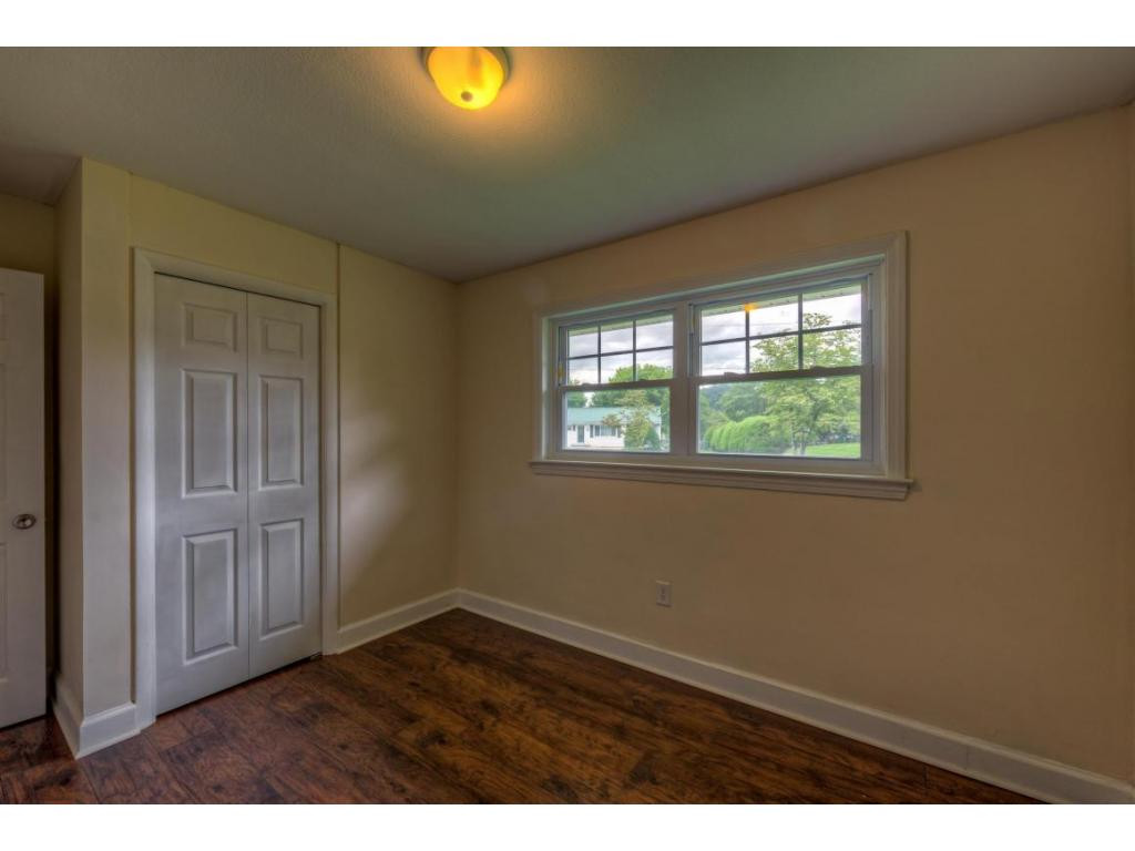 201 Hemlock Road Bristol, TN 37620 - Photo 10 of 19 Photo 10