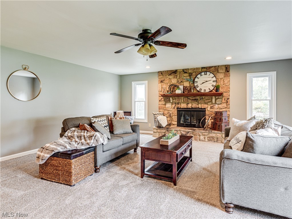 3128 Shellhart Road Norton, OH 44203 - Photo 4 of 22
