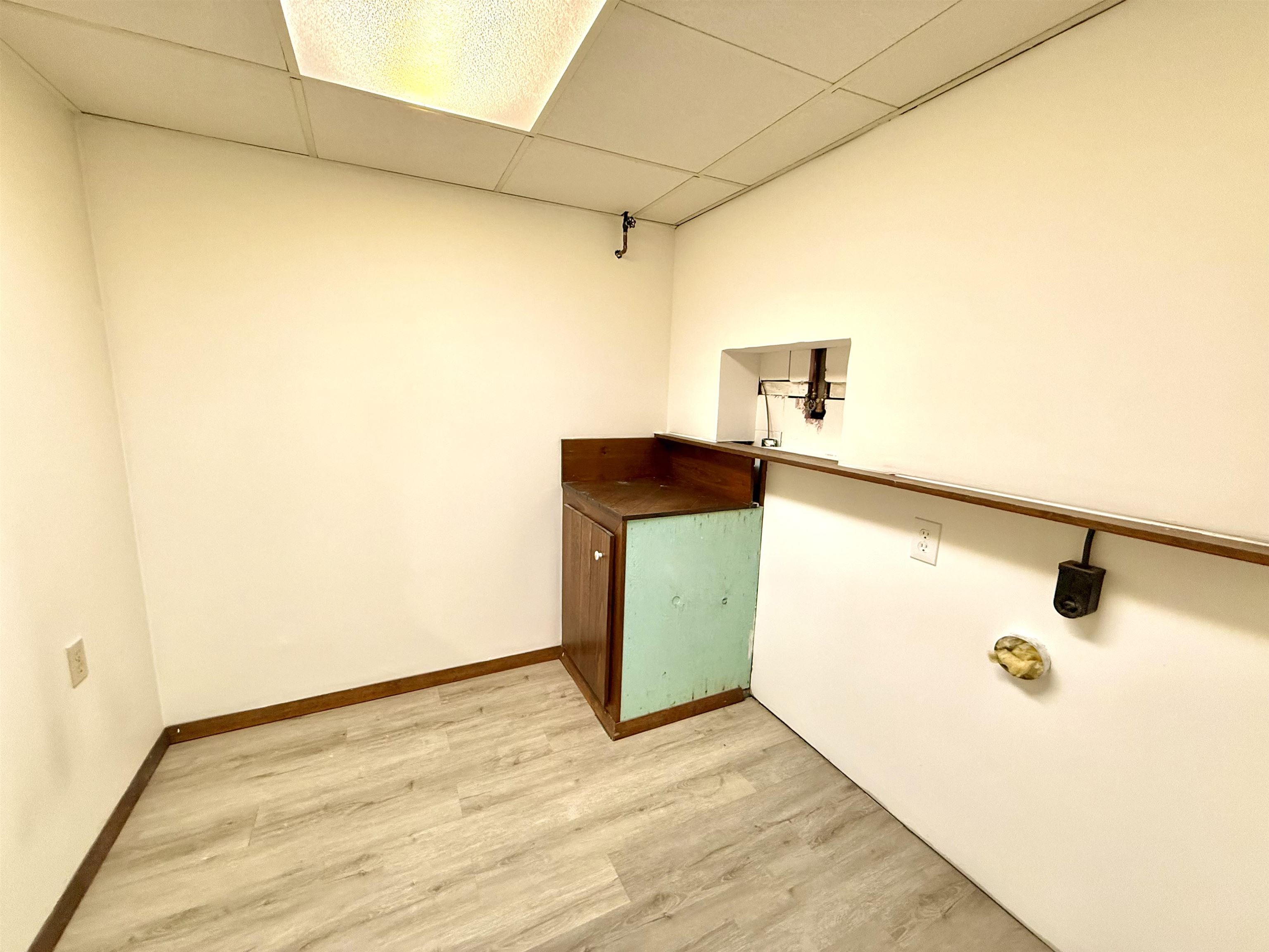 8 Edgewood Road Springfield, VT 05156 - Photo 26 of 38