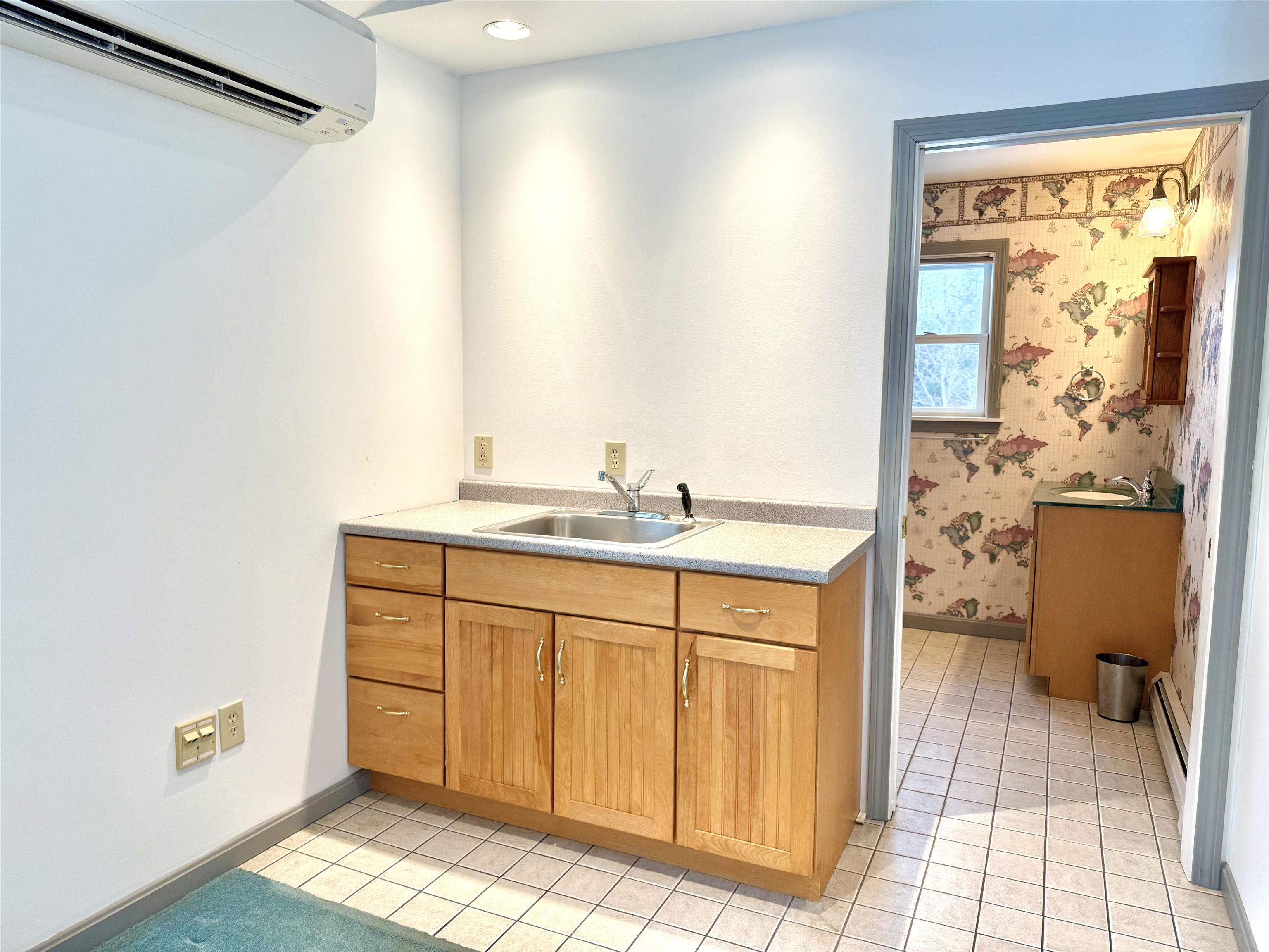 8 Edgewood Road Springfield, VT 05156 - Photo 28 of 38