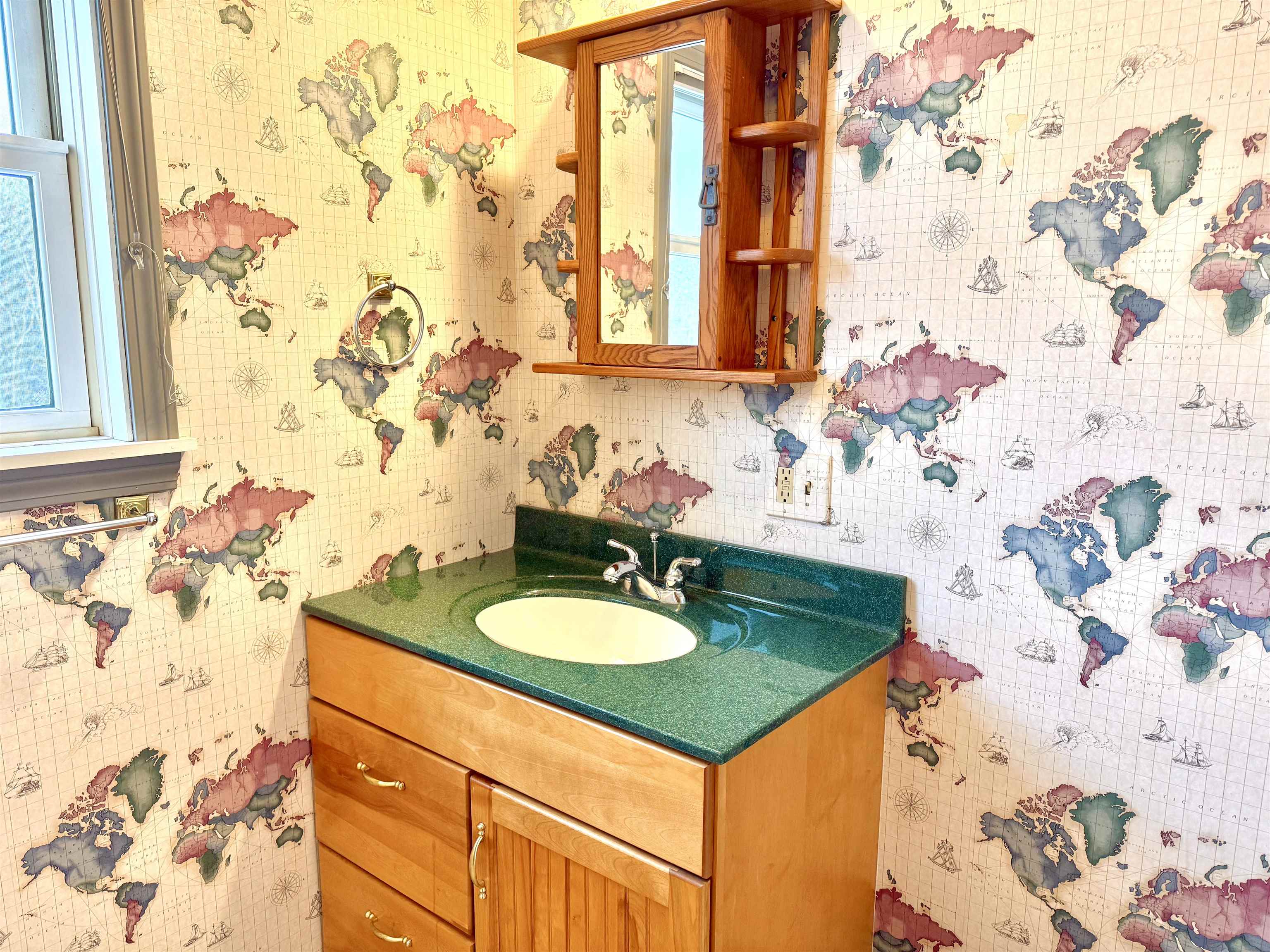 8 Edgewood Road Springfield, VT 05156 - Photo 34 of 38