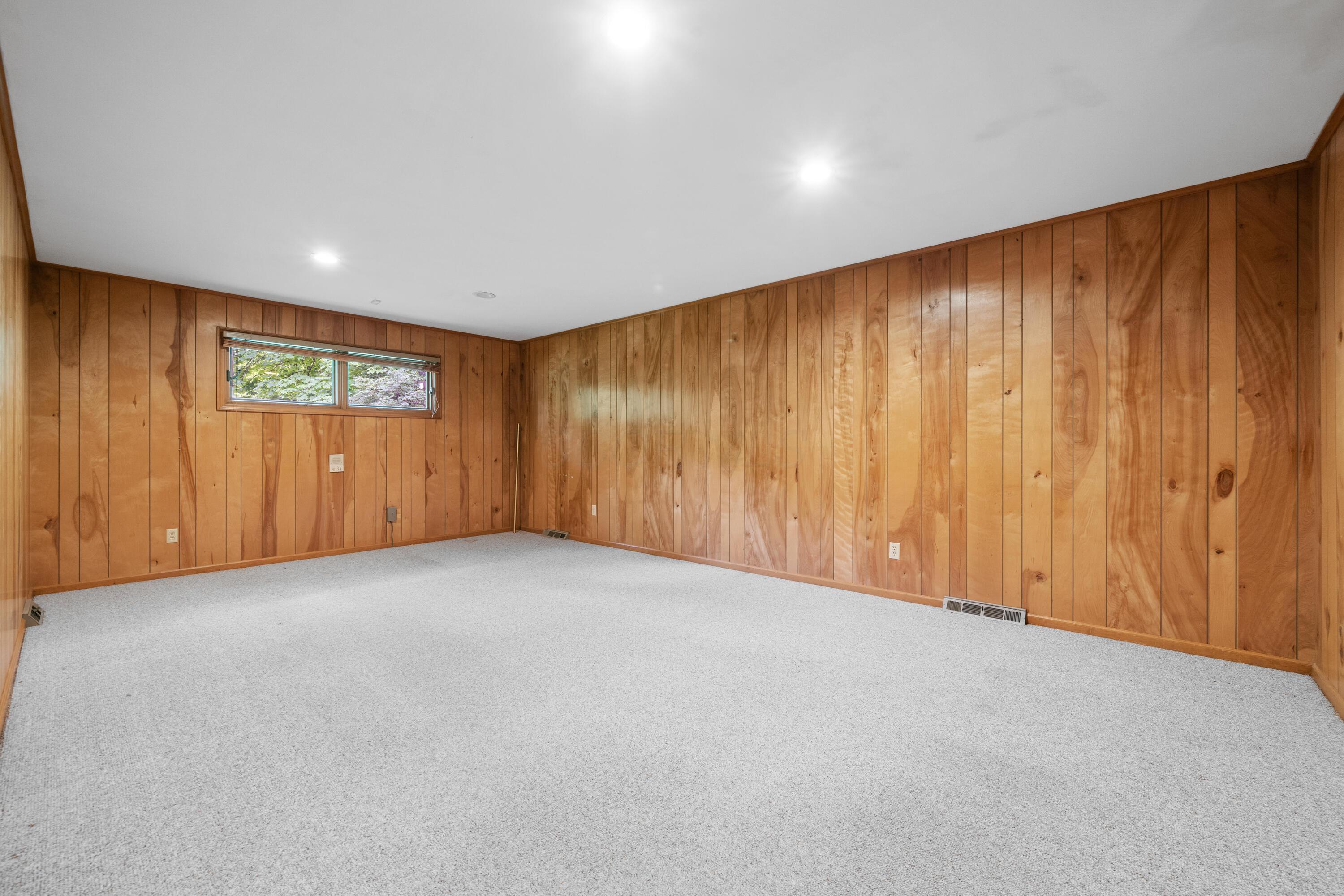 546 Indian Mound Road Columbus, OH 43213 - Photo 53 of 97