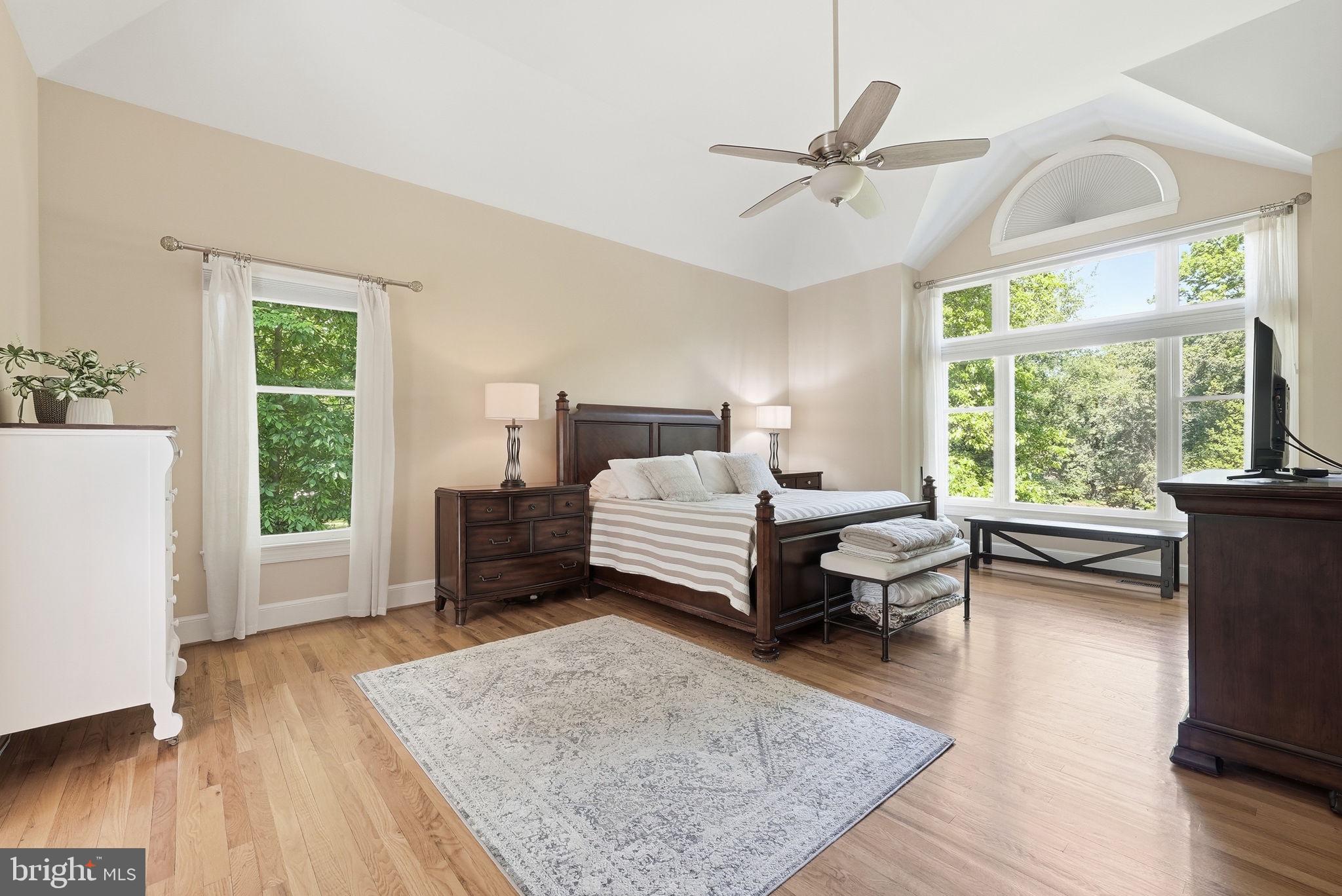 12309 Blair Ridge Road Fairfax, VA 22033 - Photo 32 of 80 PRIMARY BEDROOM WITH VAULTED CEILING