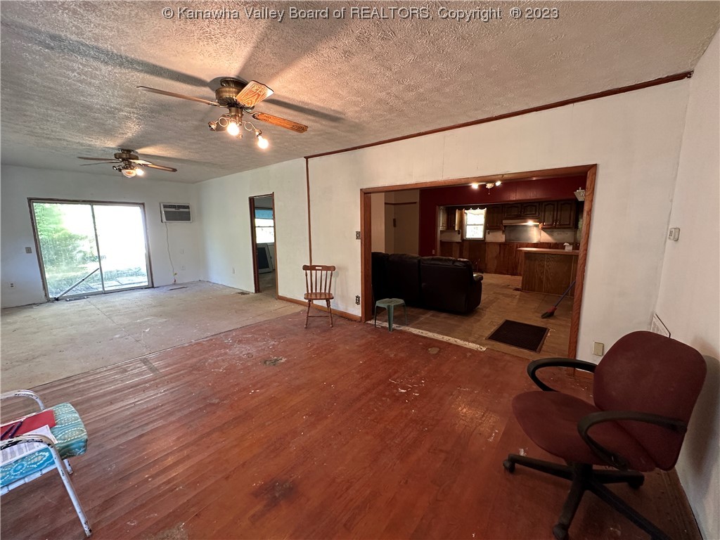 125 East Fork Road Harts, WV 25524 - Photo 34 of 43 Gallery Image 34