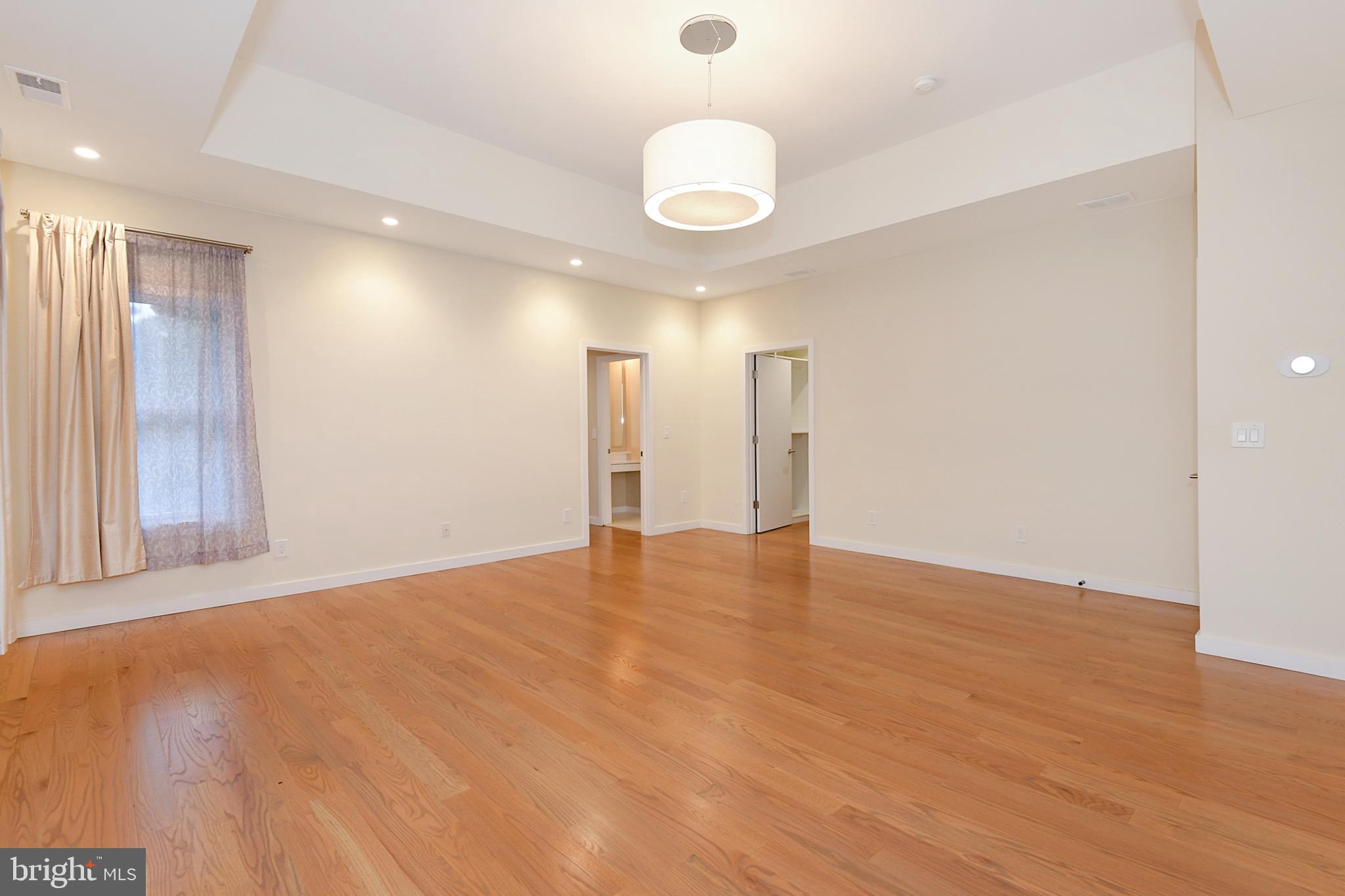 160 Sycamore Road Princeton, NJ 08540 - Photo 21 of 34 Master Bed Room to Bonus Room and Walk in Closet