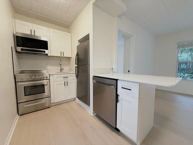 $2,100 | 1713 Florida Avenue, Unit B2, West Palm Beach, FL 33401