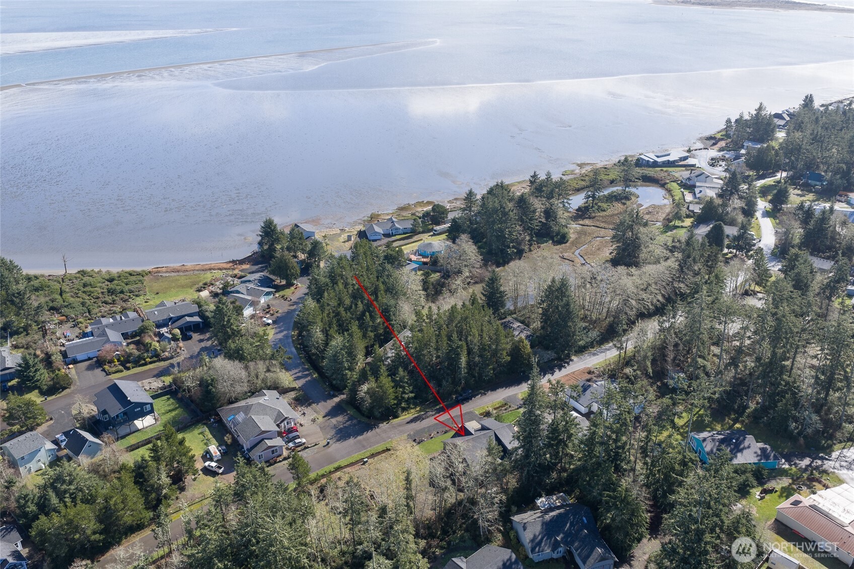 737 Wakina Loop Southeast Ocean Shores, WA 98569 - Photo 36 of 38