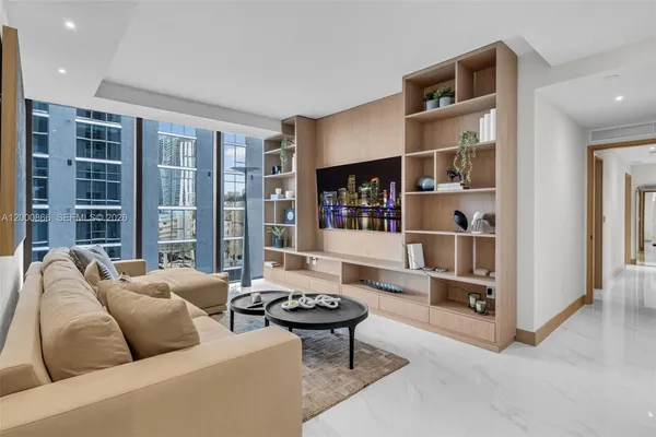 $19,500 | 711 Northeast 23rd Terrace, Unit 607, Miami, FL 33137