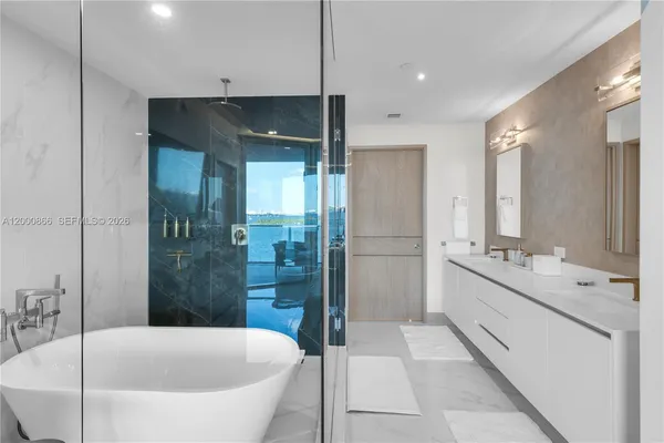 $19,500 | 711 Northeast 23rd Terrace, Unit 607, Miami, FL 33137