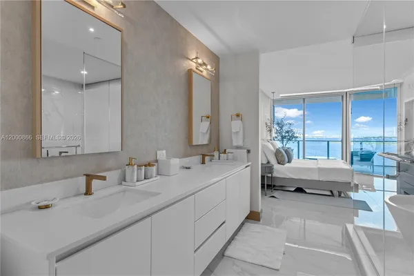 $19,500 | 711 Northeast 23rd Terrace, Unit 607, Miami, FL 33137