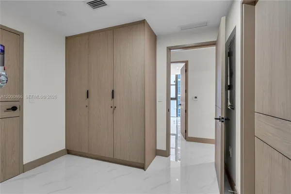 $19,500 | 711 Northeast 23rd Terrace, Unit 607, Miami, FL 33137