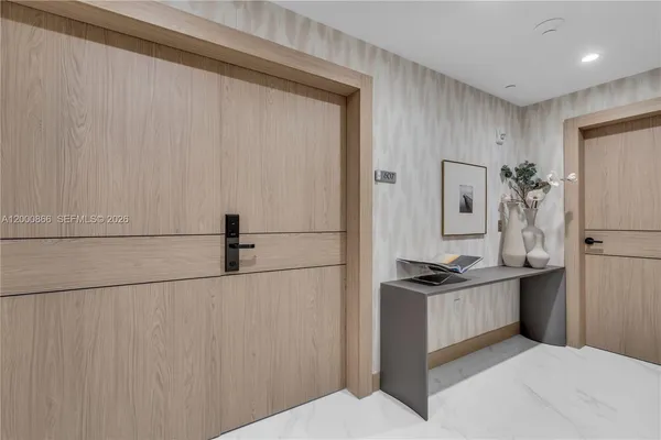 $19,500 | 711 Northeast 23rd Terrace, Unit 607, Miami, FL 33137