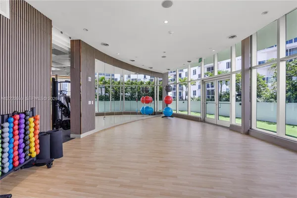 $19,500 | 711 Northeast 23rd Terrace, Unit 607, Miami, FL 33137