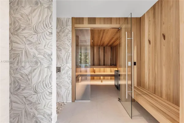 $19,500 | 711 Northeast 23rd Terrace, Unit 607, Miami, FL 33137