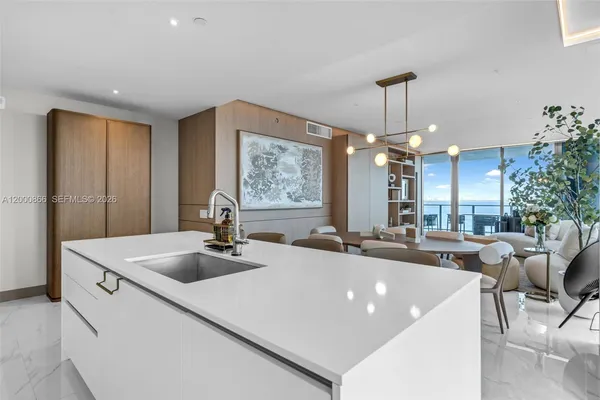 $19,500 | 711 Northeast 23rd Terrace, Unit 607, Miami, FL 33137