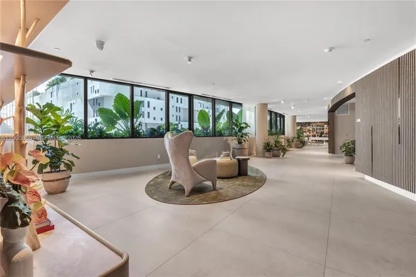 $19,500 | 711 Northeast 23rd Terrace, Unit 607, Miami, FL 33137