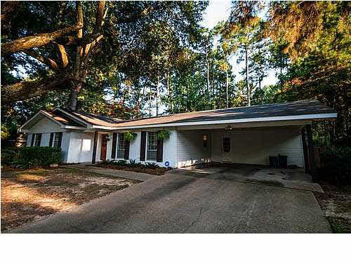 819 Briarfield Road Jackson, MS 39211 - Photo 5 of 36 Photo 5