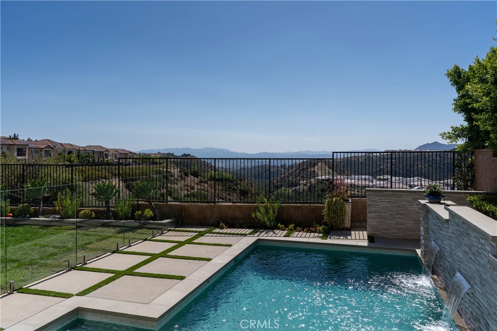 12035 Ricasoli Porter Ranch Porter Ranch, CA 91326 - Photo 50 of 62 Gallery Image 50