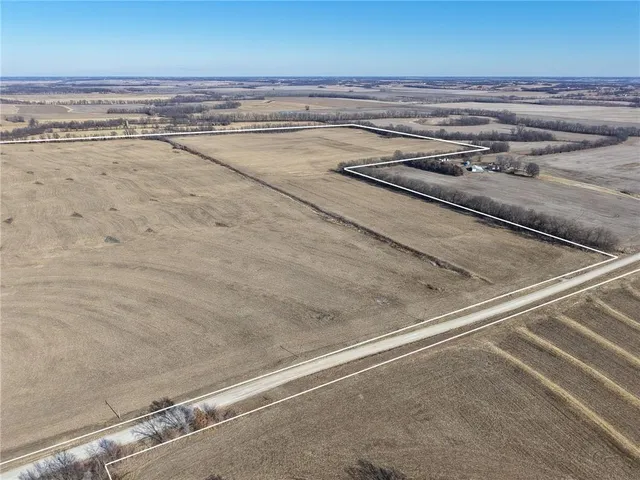 $4,922,000 | Northwest 50th Street, Trenton, MO 64683