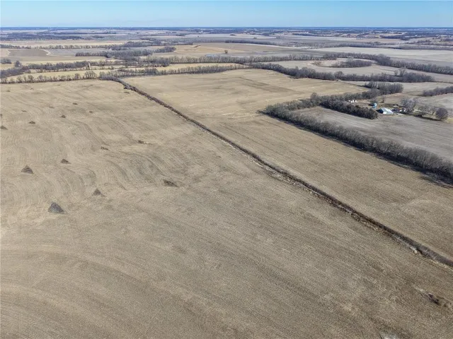 $4,922,000 | Northwest 50th Street, Trenton, MO 64683