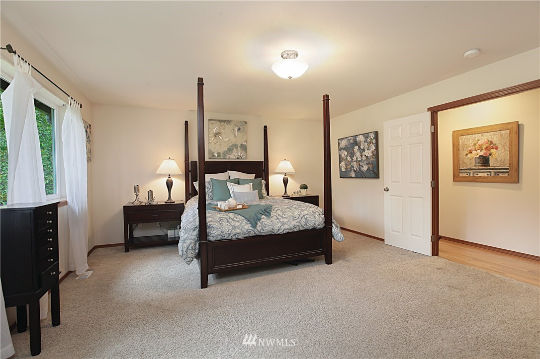 4201 150th Street Southeast Bothell, WA 98012 - Photo 12 of 25