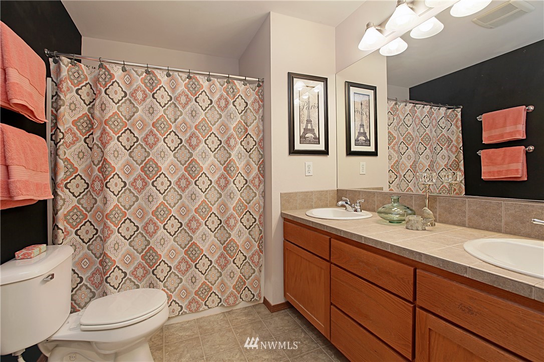 4201 150th Street Southeast Bothell, WA 98012 - Photo 17 of 25