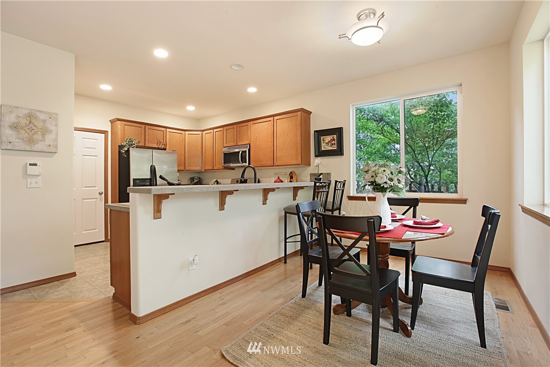 4201 150th Street Southeast Bothell, WA 98012 - Photo 8 of 25