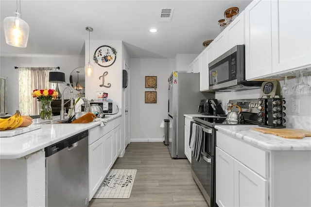 $2,950 | 845 Sugartree Drive, Cleburne, TX 76031