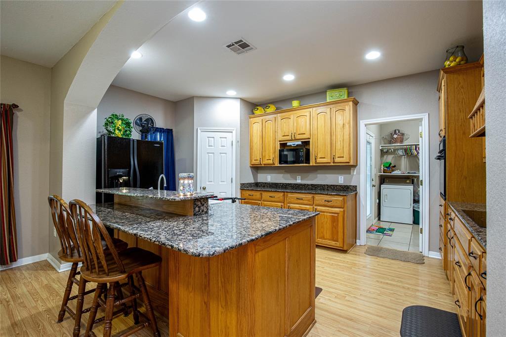 6400 Avon Drive Waco, TX 76708 - Photo 4 of 25