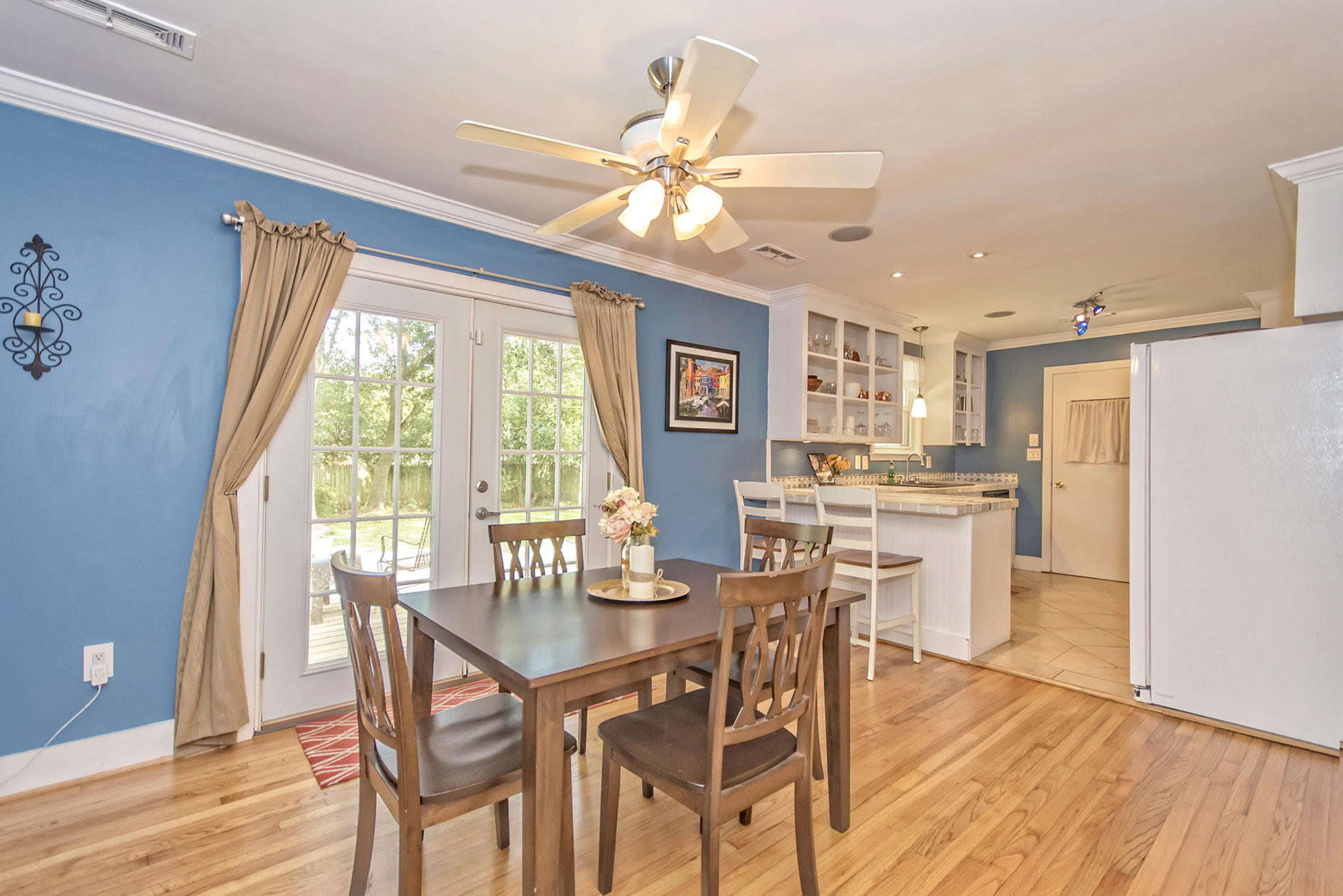1452 Birthright Street Charleston, SC 29407 - Photo 14 of 33 Eat-In Kitchen/Dining Room