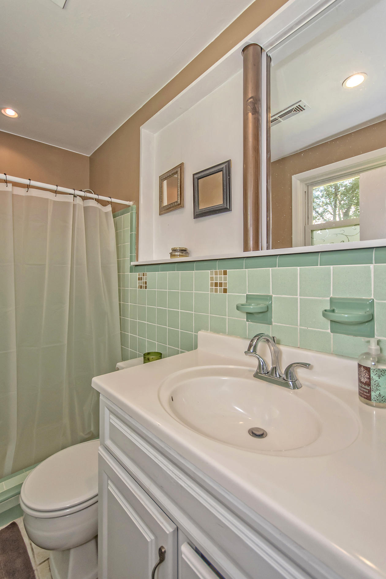 1452 Birthright Street Charleston, SC 29407 - Photo 16 of 33 Master Bath