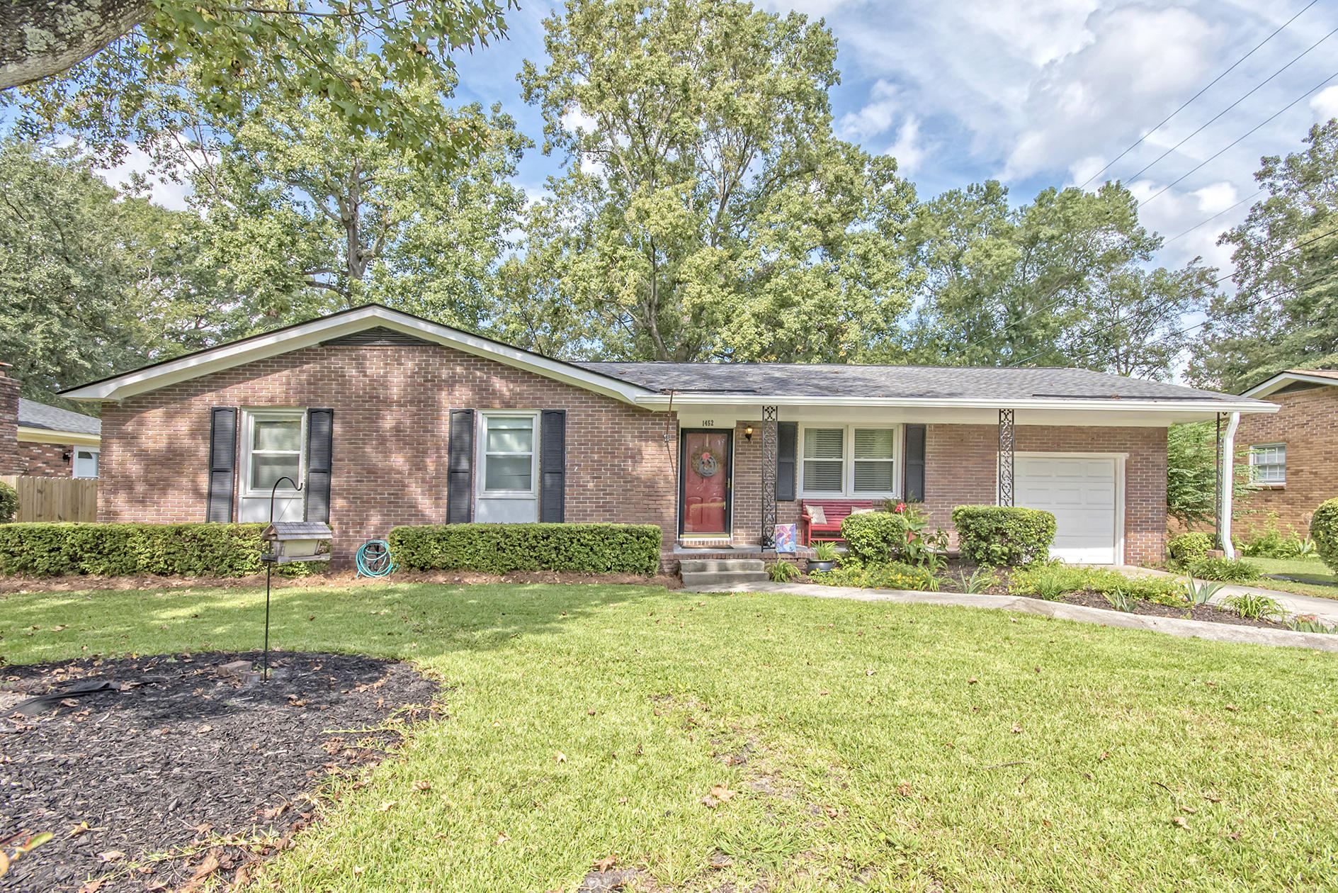 1452 Birthright Street Charleston, SC 29407 - Photo 24 of 33 Exterior Front