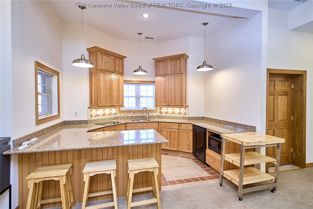 1625 Stonehenge Road Charleston, WV 25314 - Photo 35 of 50 Second kitchen on lower level.