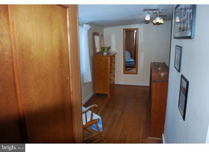 1520 Ashton Road Havertown, PA 19083 - Photo 18 of 25 Hallway