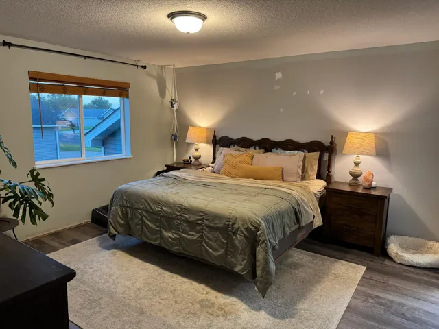 $339,900 | 140 Lake Erin Drive, Green Isle, MN 55338