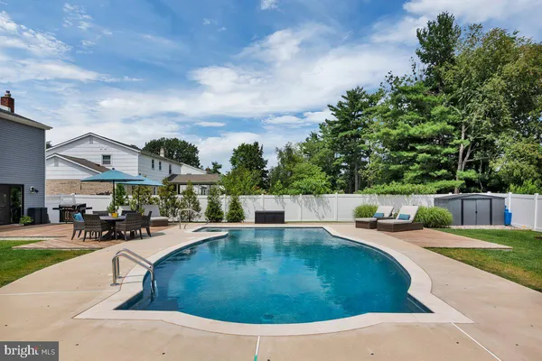 $699,999 | 430 Hialeah Drive, Cherry Hill, NJ 08002
