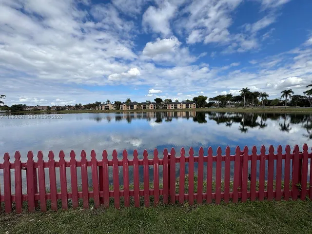 $3,500 | 8273 Northwest 188th Terrace, Hialeah, FL 33015