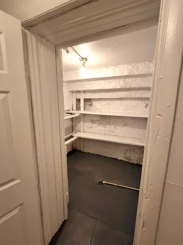 $1,835 | 2215 South Albany Avenue, Unit 1F, Chicago, IL 60623