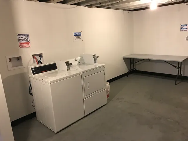 $1,835 | 2215 South Albany Avenue, Unit 1F, Chicago, IL 60623