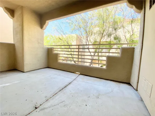 $1,250 | 1909 High Valley Court, Unit 202, Las Vegas, NV 89128