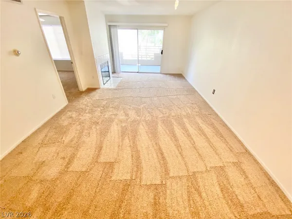 $1,250 | 1909 High Valley Court, Unit 202, Las Vegas, NV 89128